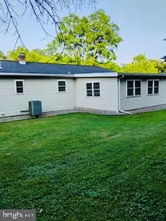  1114 Oyster Mill Rd, Camp Hill, PA 17011 photo 5