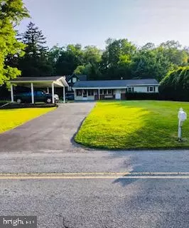  1114 Oyster Mill Rd, Camp Hill, PA 17011 photo 2