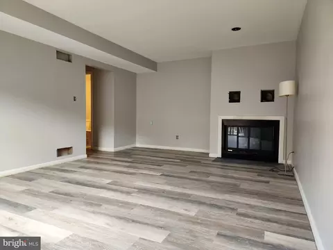 223 Lee Ct, Enola, PA 17025