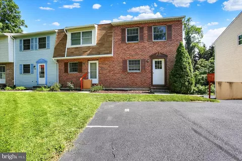566 Valley Rd, Enola, PA 17025