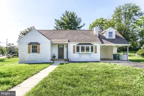 719 Coolidge St, New Cumberland, PA 17070