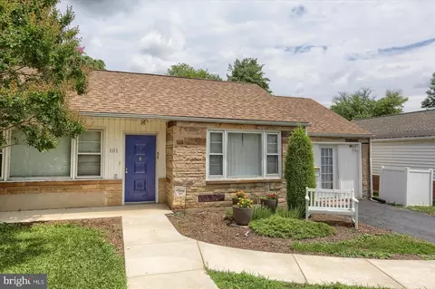 101 Maple Ave, Camp Hill, PA 17011