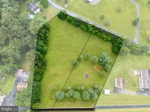 Holly Estates Drive, Gardners, PA 17324