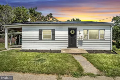 101 E Perry St, Enola, PA 17025