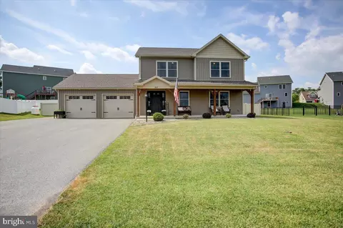 2027 Jelena Rd, Shippensburg, PA 17257