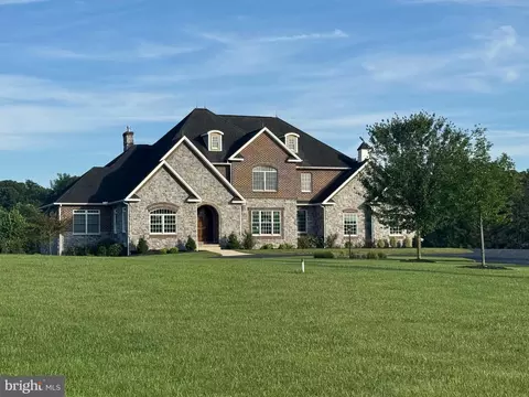 2651 Glen Ct, Mechanicsburg, PA 17055