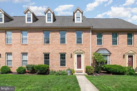 1752 Peyton Randolph Ct, New Cumberland, PA 17070