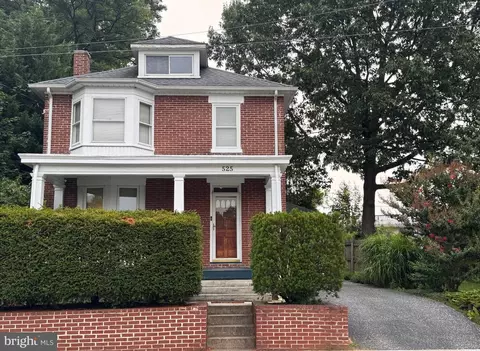 525 S Bedford St, Carlisle, PA 17013
