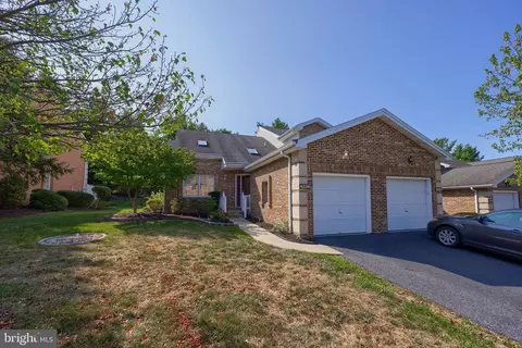 4226 Nantucket Dr, Mechanicsburg, PA 17050