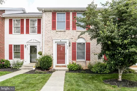 608 Colonial View Rd, Mechanicsburg, PA 17055