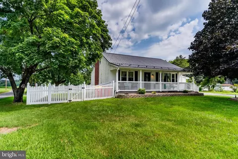 20 Broad St, Shippensburg, PA 17257