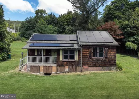 205 Belle Vista Dr, Marysville, PA 17053