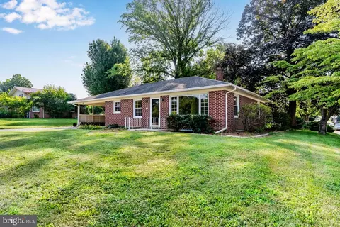 500 Charles, Shippensburg, PA 17257