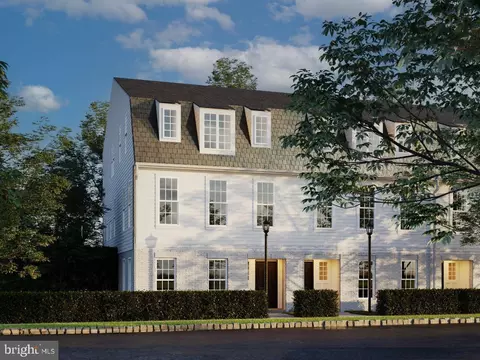 3125 Overlook Dr, Mechanicsburg, PA 17055