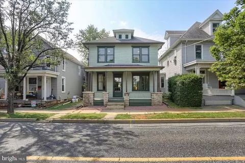 421 W Simpson St, Mechanicsburg, PA 17055