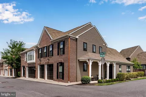 3211 Emerson Way, Mechanicsburg, PA 17055