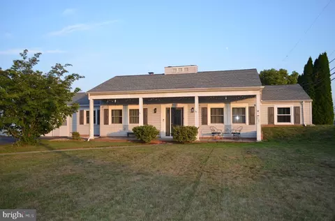 199 Skyline Dr, Mechanicsburg, PA 17050