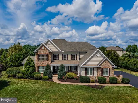 507 Jonagold Cir, Mechanicsburg, PA 17055