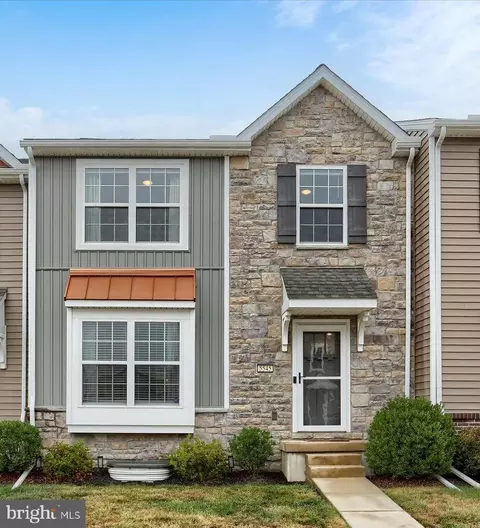 5545 Laurel Valley Ln, Enola, PA 17025