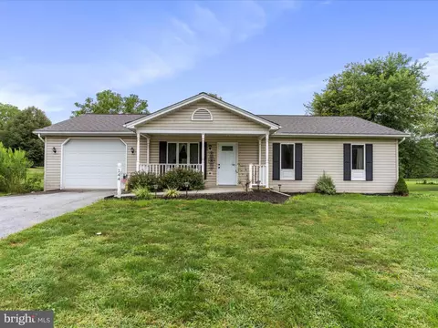 144 Kerrs Rd, Carlisle, PA 17015