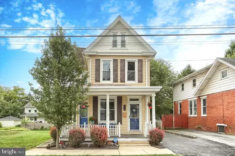 304 11th St, New Cumberland, PA 17070