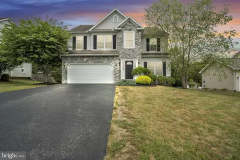 215 West Vw, Carlisle, PA 17013