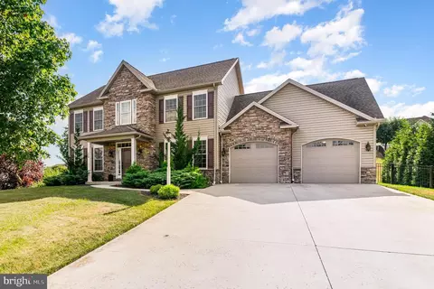 110 Balfour Dr, Mechanicsburg, PA 17050