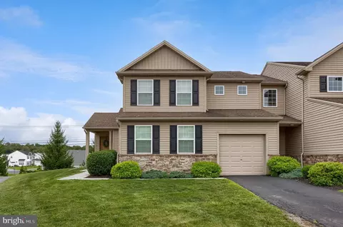 1766 Haralson Dr, Mechanicsburg, PA 17055
