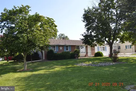 Exterior - 101 E Main St, Plainfield, PA 17081 photo 1 of 6