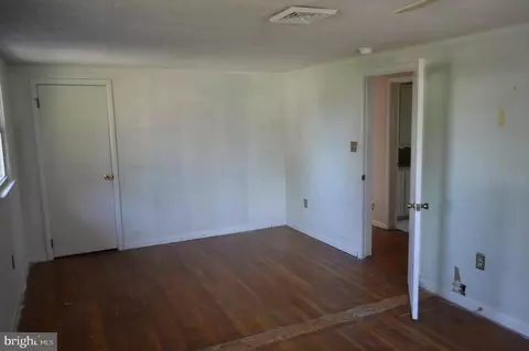 Bedroom - 101 E Main St, Plainfield, PA 17081 photo 2 of 4