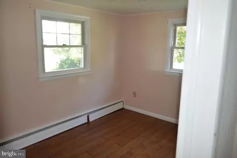 Bedroom - 101 E Main St, Plainfield, PA 17081 photo 3 of 4