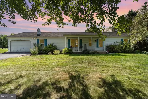 388 Crossroad School Rd, Newville, PA 17241