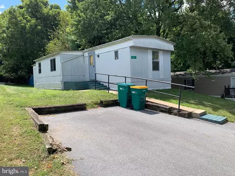 901 S Spring Garden St #67, Carlisle, PA 17015