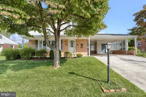 307 W Maple Ave, Shiremanstown, PA 17011