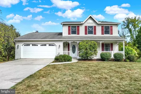 6331 Bennington Rd, Mechanicsburg, PA 17050