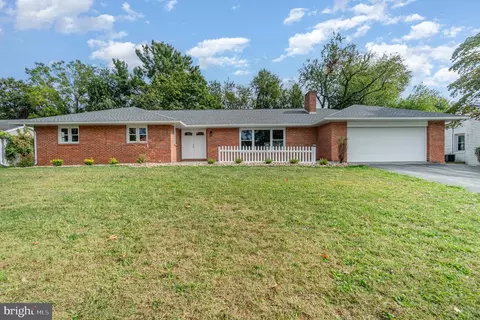 620 Charles St, Shippensburg, PA 17257