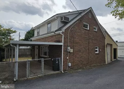 45 Elm St, Lemoyne, PA 17043