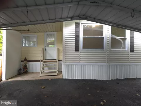 195 Shippensburg Mobile Est, Shippensburg, PA 17257