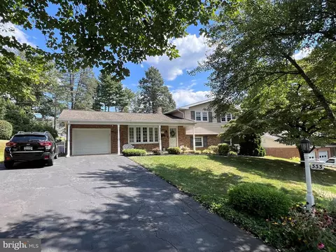 333 Blacksmith Rd, Camp Hill, PA 17011
