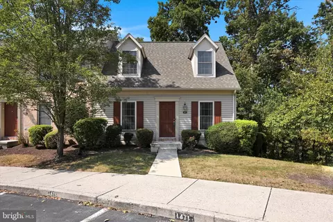 1471 Olde Oak Ct, Mechanicsburg, PA 17050