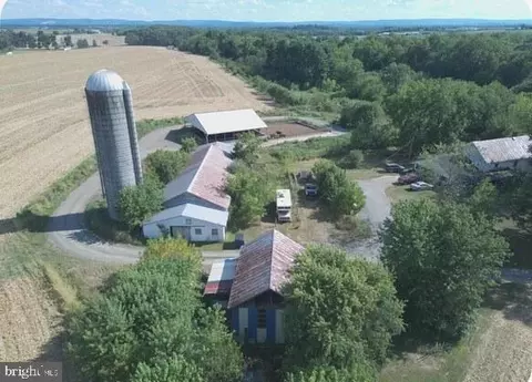 370 Grahams Woods Rd, Carlisle, PA 17015
