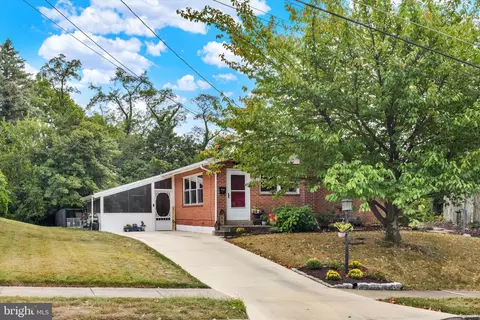 1915 Logan St, Camp Hill, PA 17011