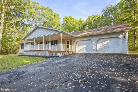 138 Pine Grove Rd, Gardners, PA 17324