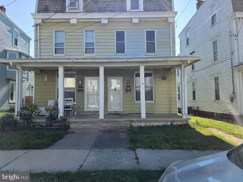 414 Fourth St, New Cumberland, PA 17070