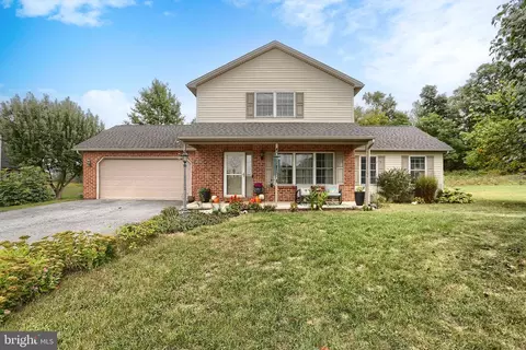 115 Milky Way, Shippensburg, PA 17257