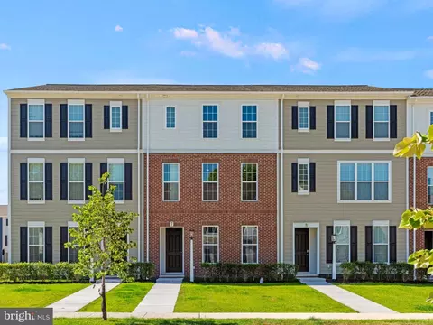 7 Sage St, Carlisle, PA 17015