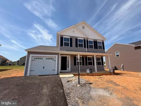 303 Rine Dr, Shippensburg, PA 17257