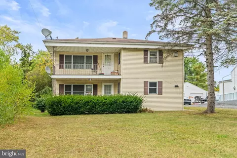1877 Spring Rd, Carlisle, PA 17013