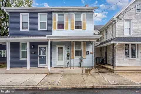 409 12 Market St, New Cumberland, PA 17070