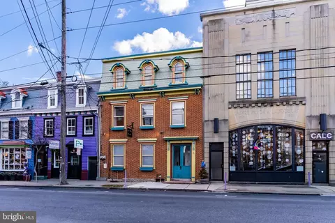 36 W Pomfret St, Carlisle, PA 17013